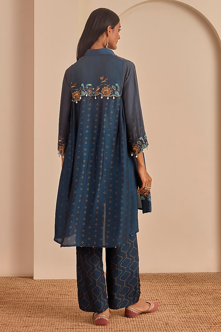 Metallic Blue Vasansi Silk Printed Kurta Set by Vasansi Jaipur at Pernia's Pop Up Shop
