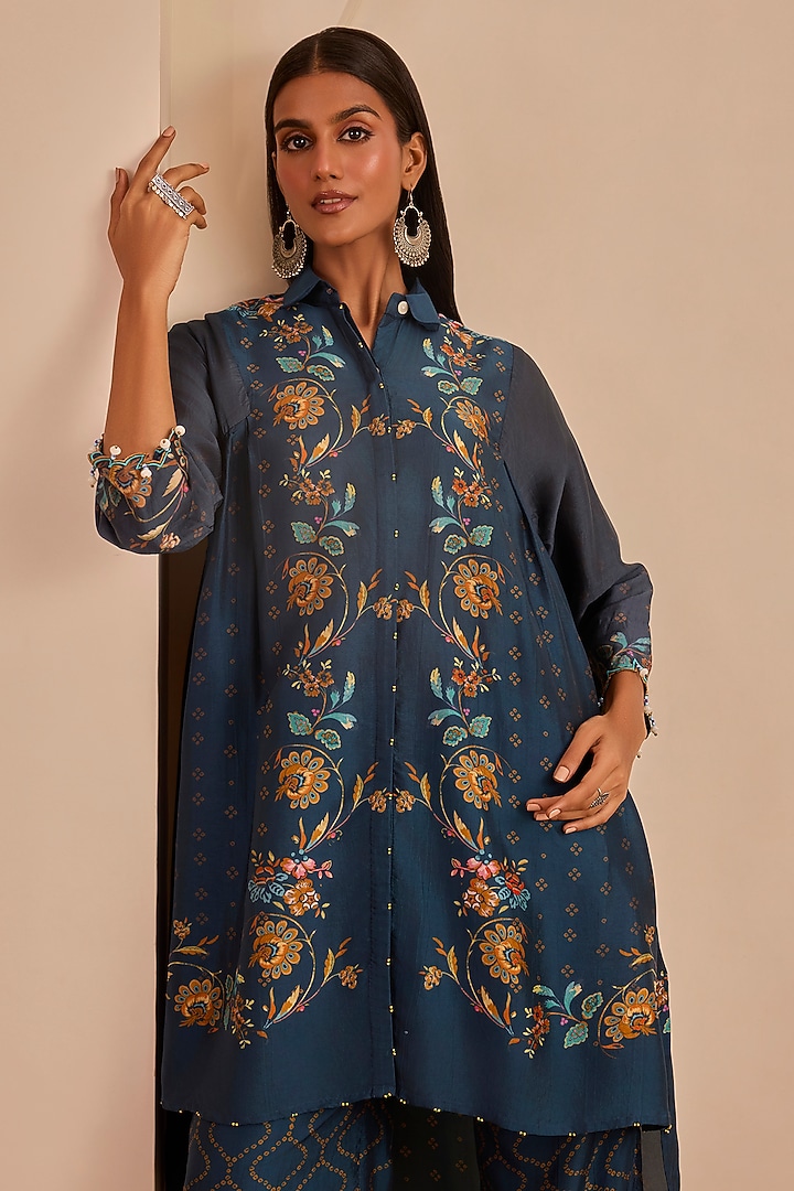Metallic Blue Vasansi Silk Printed Kurta Set by Vasansi Jaipur at Pernia's Pop Up Shop