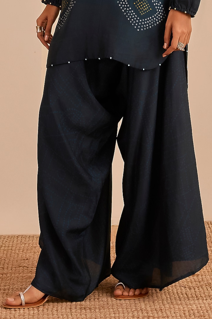 Dark Grey & Blue Vasansi Silk Printed Co-Ord Set by Vasansi Jaipur at Pernia's Pop Up Shop