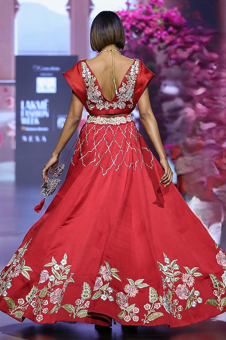 Red Linen Satin & Organza Hand Embroidered Bridal Lehenga Set by VikaByArvindAmpula at Pernia's Pop Up Shop