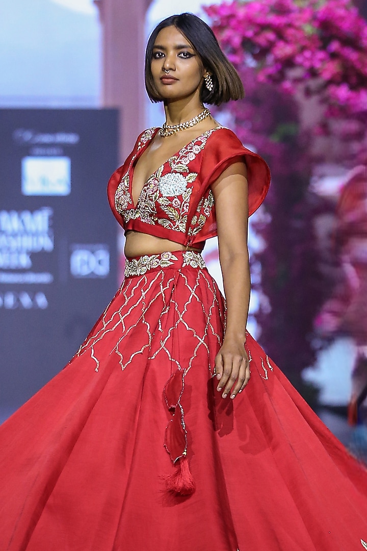 Red Linen Satin & Organza Hand Embroidered Bridal Lehenga Set by VikaByArvindAmpula at Pernia's Pop Up Shop