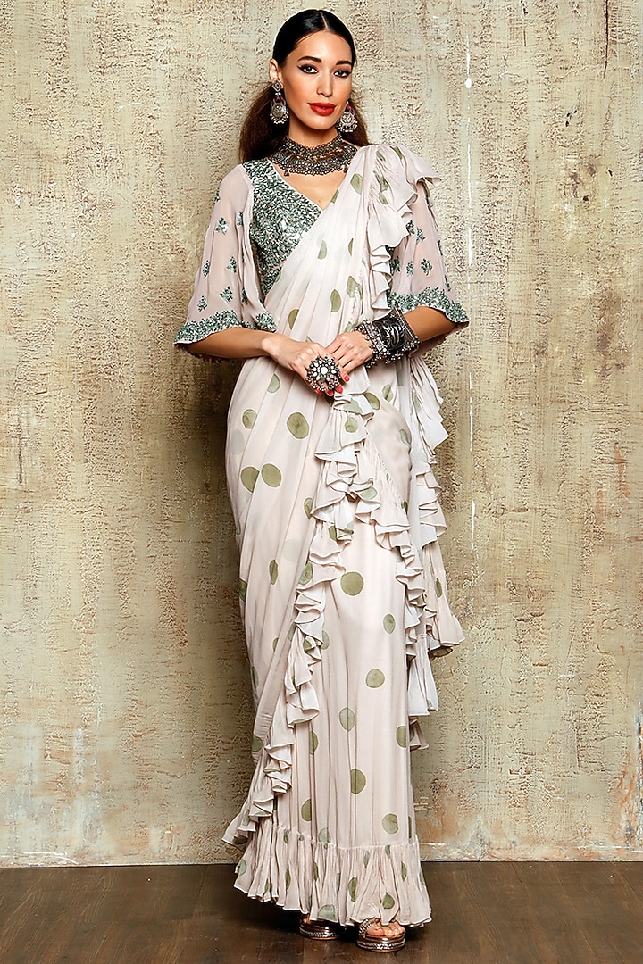 Beige Georgette Wedding Saree Set by Vikram Phadnis at Pernia's Pop Up Shop