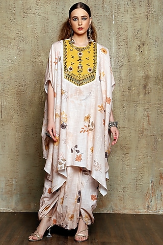 Peach Slub Linen Printed Dhoti Set by Vikram Phadnis