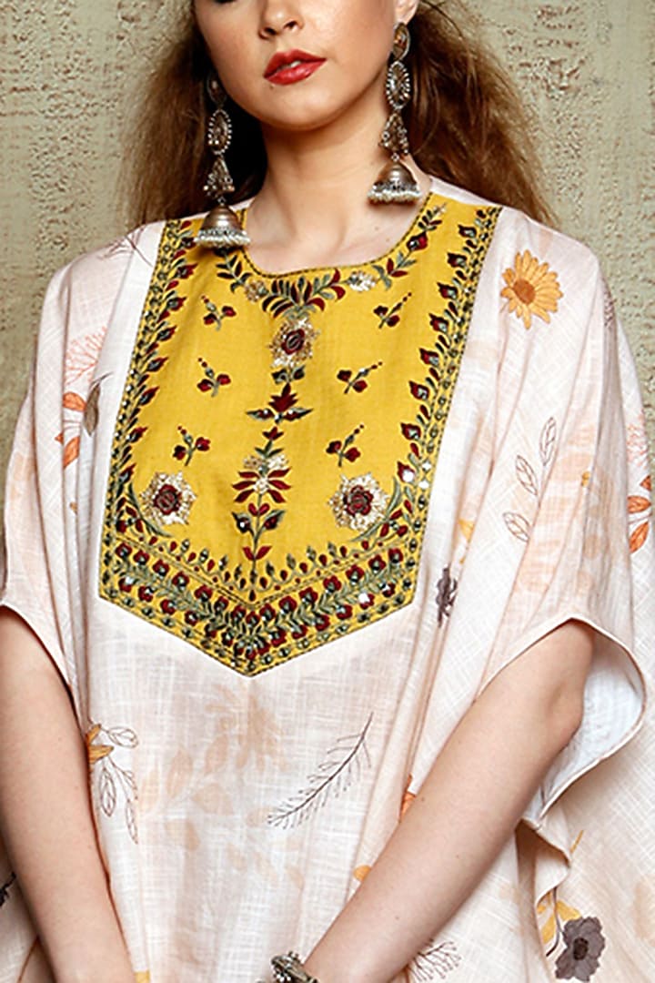 Peach Slub Linen Printed Dhoti Set by Vikram Phadnis at Pernia's Pop Up Shop