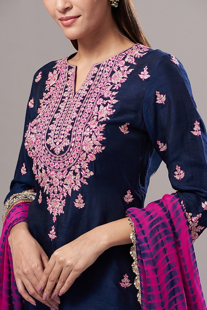 Pink Chanderi Tie-Dyed Wedding Sharara Set by Vikram Phadnis at Pernia's Pop Up Shop