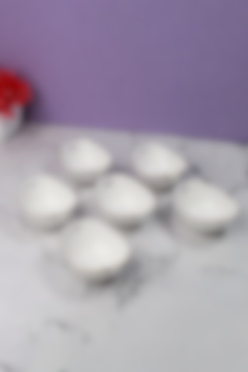 White Porcelain Matte Bowls (Set Of 6) by Vola