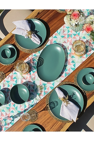 Green Matte Porcelain Dinner (Set Of 21) by Vola