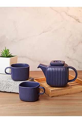 Cobalt Porcelain Tea-Pot With Cups (Set Of 3) by Vola
