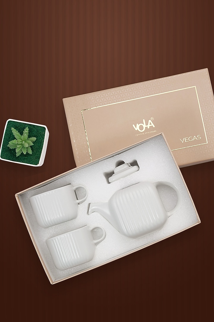 White Porcelain Tea-Pot With Cups (Set Of 3) by Vola at Pernia's Pop Up Shop