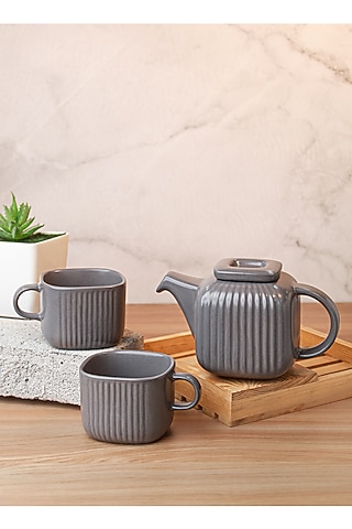 Grey Porcelain Tea-Pot With Cups (Set Of 3) by Vola