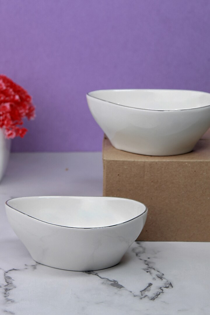 White Porcelain Triangle Mini Bowl Set by Vola at Pernia's Pop Up Shop