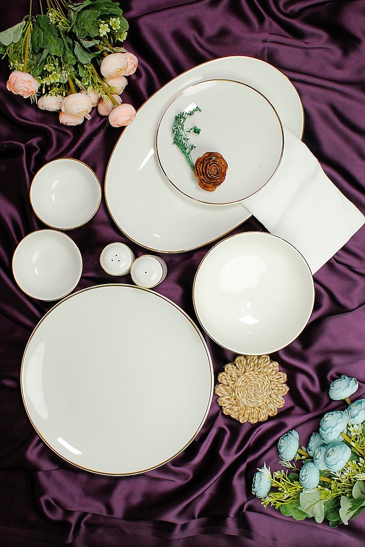 White Porcelain Gold Royal Dinner Set of 23 by Vola