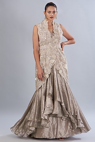 Soft Lilac Silk Organza Embroidered Jacket Set by Varun Nidhika
