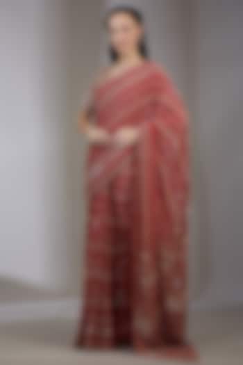 Red Embroidered Saree Set by Varun Nidhika at Pernia's Pop Up Shop