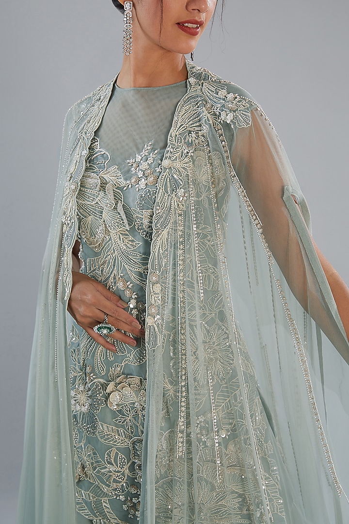 Grey Silk Organza Hand Embroidered Kurta Set by Varun Nidhika at Pernia's Pop Up Shop