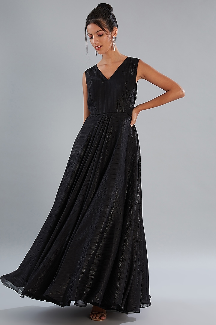Black Silk Organza Embellished Jacket Party Wear Dress by Varun Nidhika at Pernia's Pop Up Shop