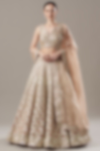 Peach Embroidered Mughal Jharokha Bridal Lehenga Set by Varun Nidhika at Pernia's Pop Up Shop