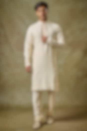 White Silk Pashmina Embroidered Kurta Set by Vanshik at Pernia's Pop Up Shop