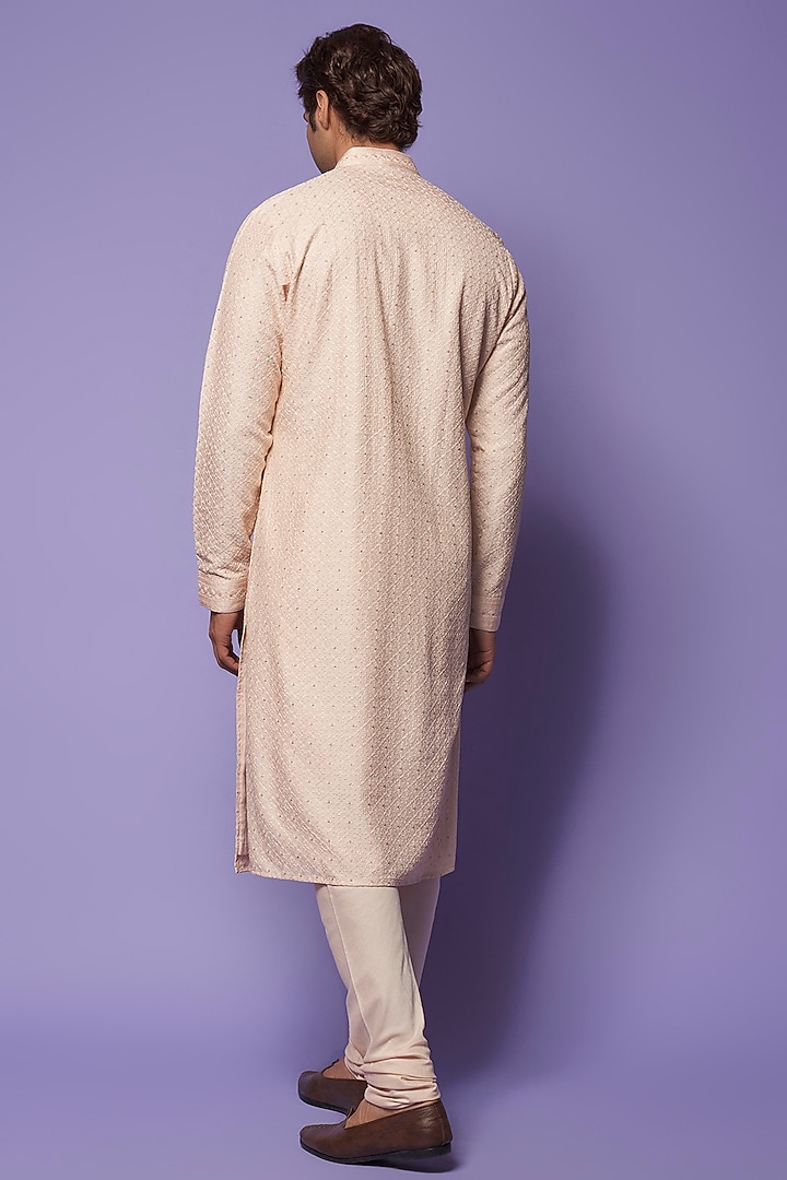Peach Chanderi Sequin Embroidered Kurta by Vanshik at Pernia's Pop Up Shop