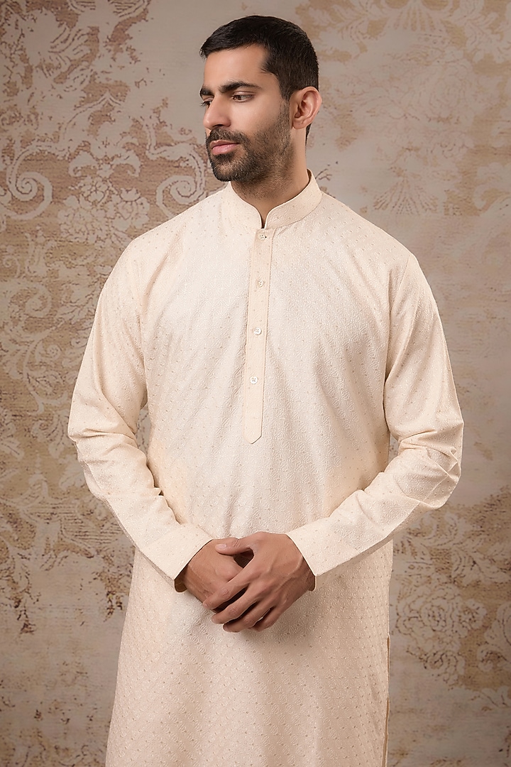 Blush Pink Blended Silk Kurta Set by Vanshik at Pernia's Pop Up Shop