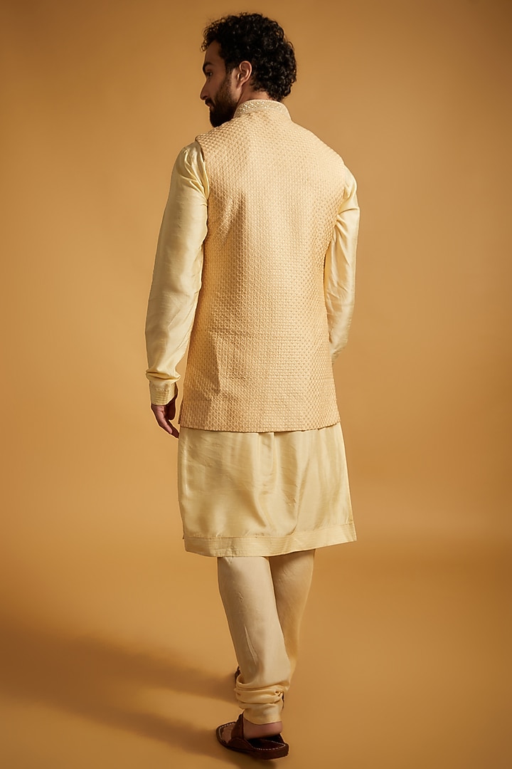 Beige Tussar Digital Embroidered Bundi Jacket Set by Vanshik at Pernia's Pop Up Shop