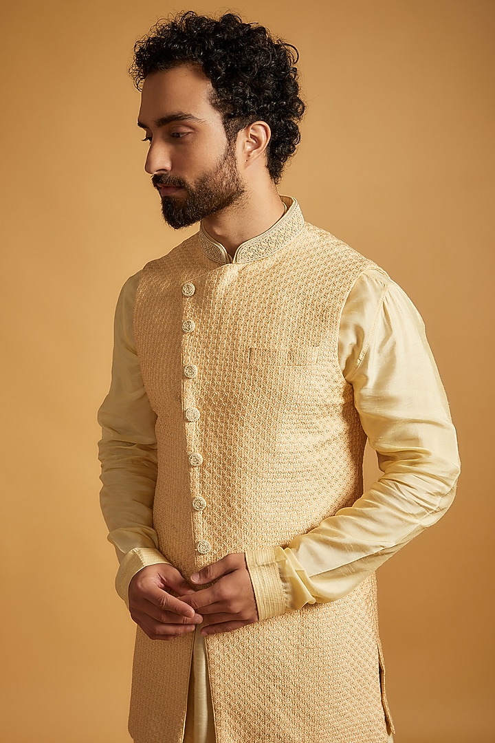 Beige Tussar Digital Embroidered Bundi Jacket Set by Vanshik at Pernia's Pop Up Shop