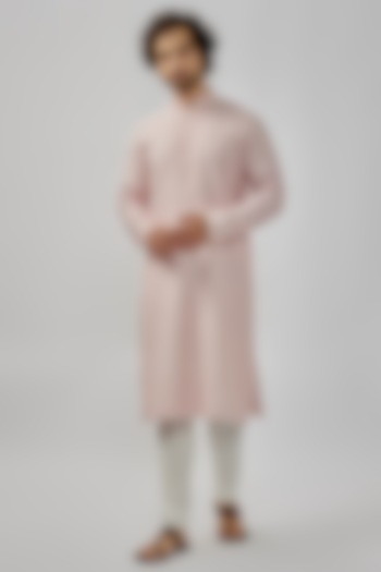 Pink Soft Silk Digital Embroidered Kurta Set by Vanshik at Pernia's Pop Up Shop