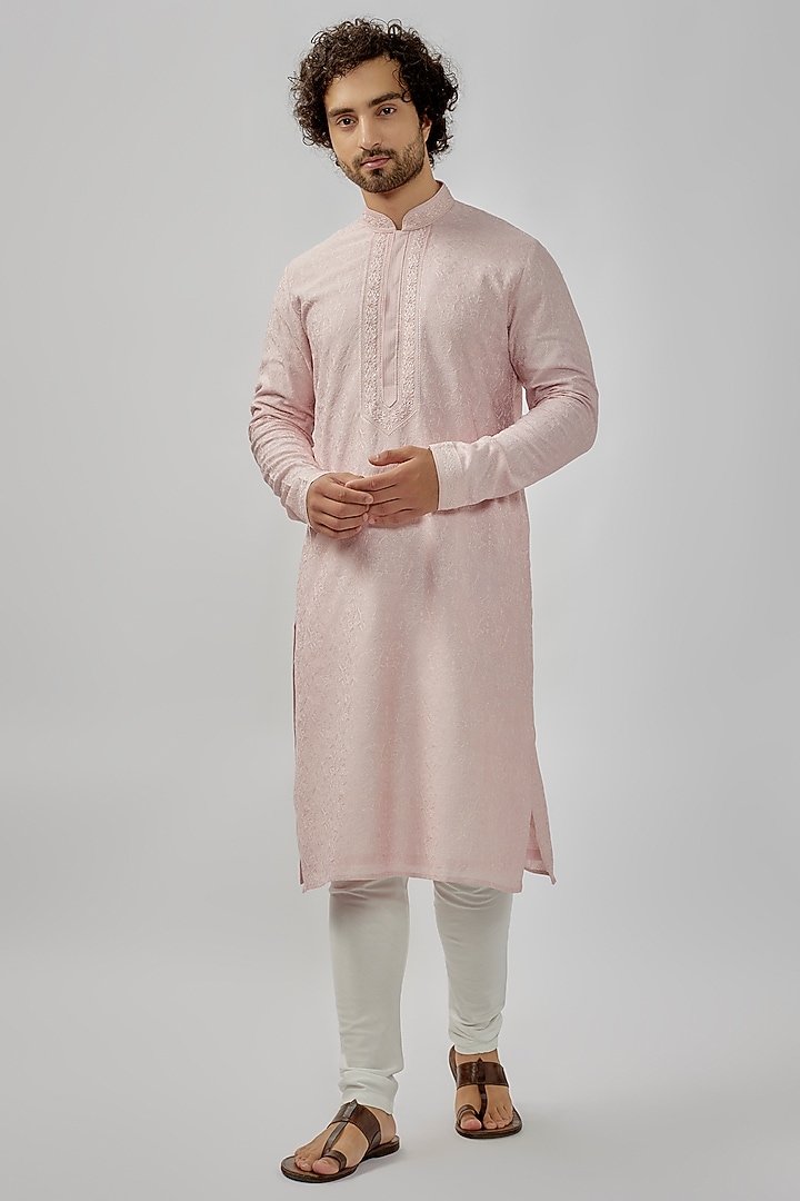 Pink Soft Silk Digital Embroidered Kurta Set by Vanshik at Pernia's Pop Up Shop