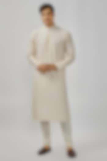 Pearl White Soft Silk Digital Embroidered Kurta Set by Vanshik at Pernia's Pop Up Shop