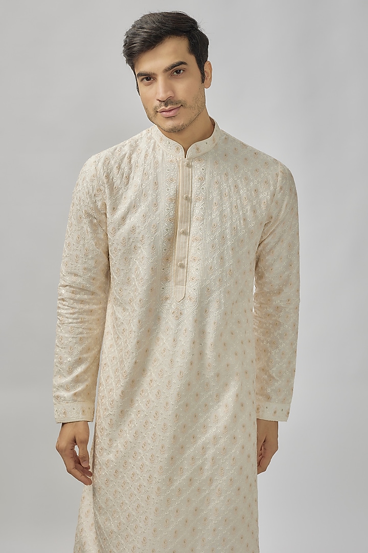 Pearl White Soft Silk Digital Embroidered Kurta Set by Vanshik at Pernia's Pop Up Shop