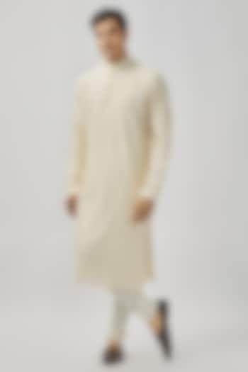 Pearl White Soft Silk Digital Embroidered Kurta Set by Vanshik at Pernia's Pop Up Shop