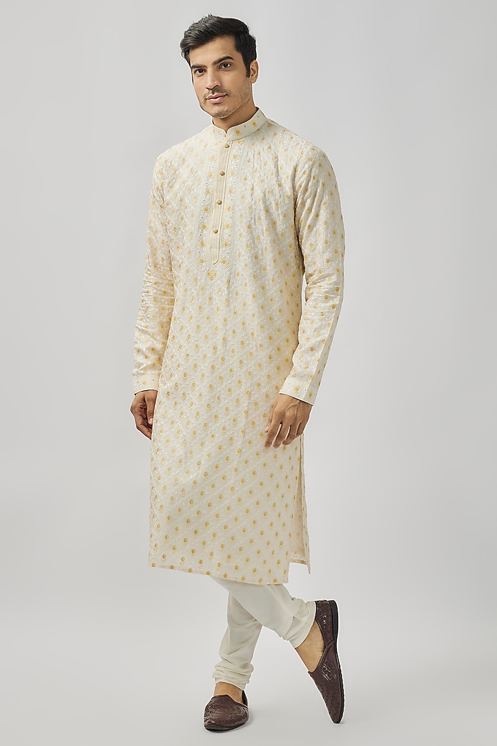 Pearl White Soft Silk Digital Embroidered Kurta Set by Vanshik at Pernia's Pop Up Shop