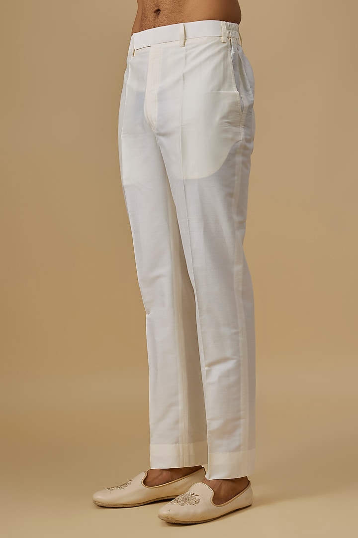 Pearl-Colored Silk Bundi Jacket Set by Vanshik at Pernia's Pop Up Shop