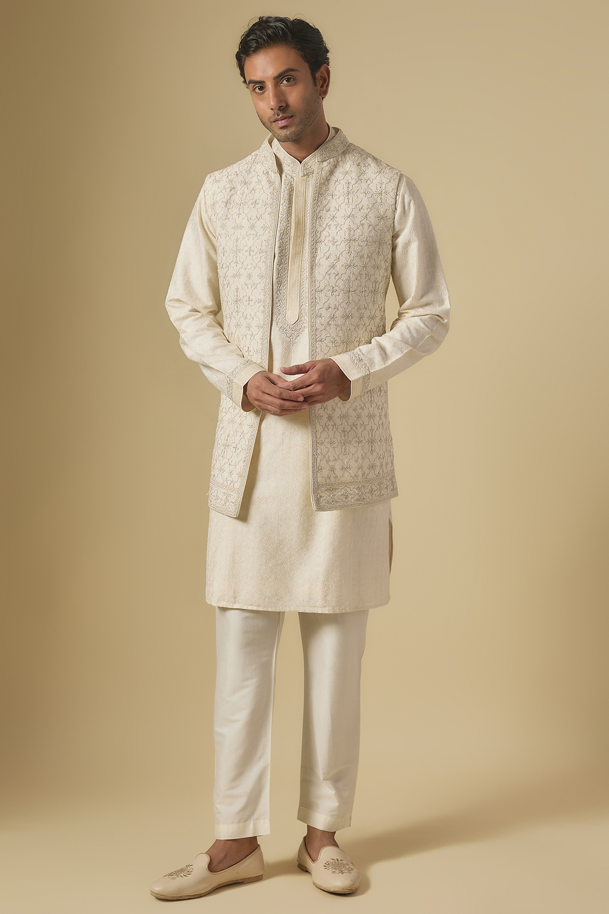 Pearl Soft Silk Bundi Jacket Set by Vanshik
