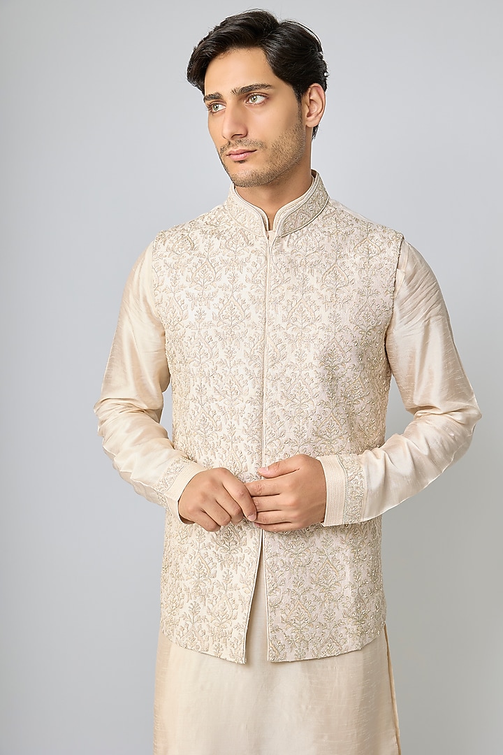Blush Silk Bundi Jacket Set by Vanshik at Pernia's Pop Up Shop