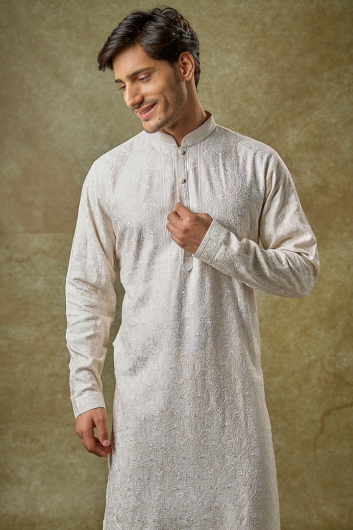 Ivory Silk Embroidered Kurta Set by Vanshik at Pernia's Pop Up Shop