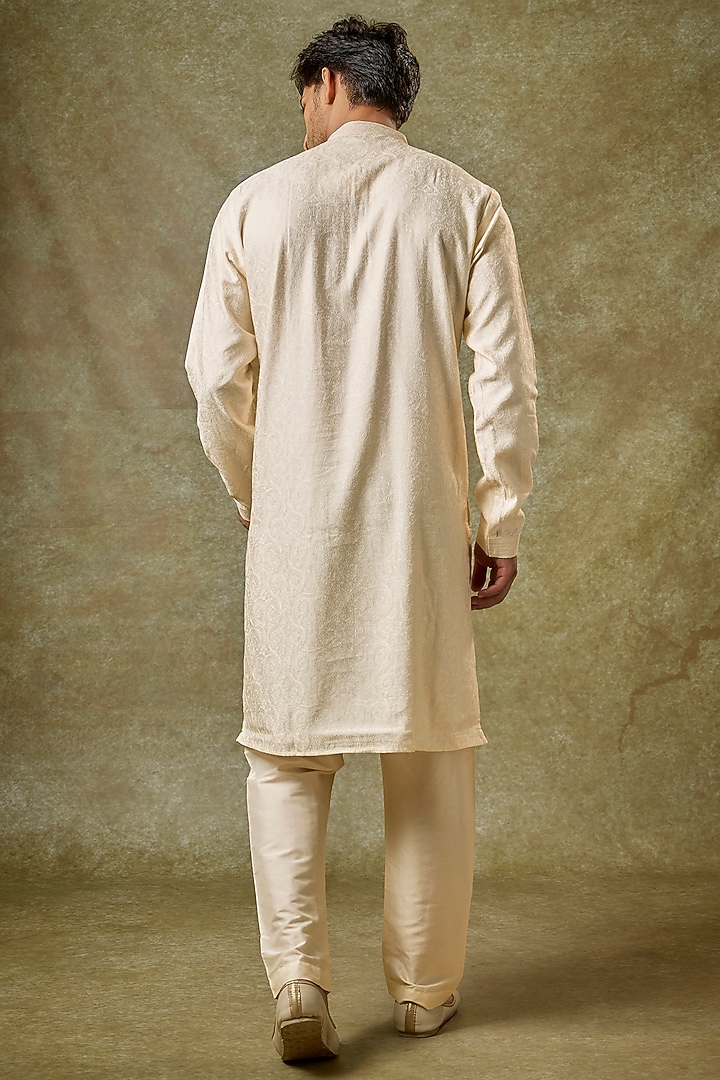 Pearl White Silk Embroidered Kurta Set by Vanshik at Pernia's Pop Up Shop