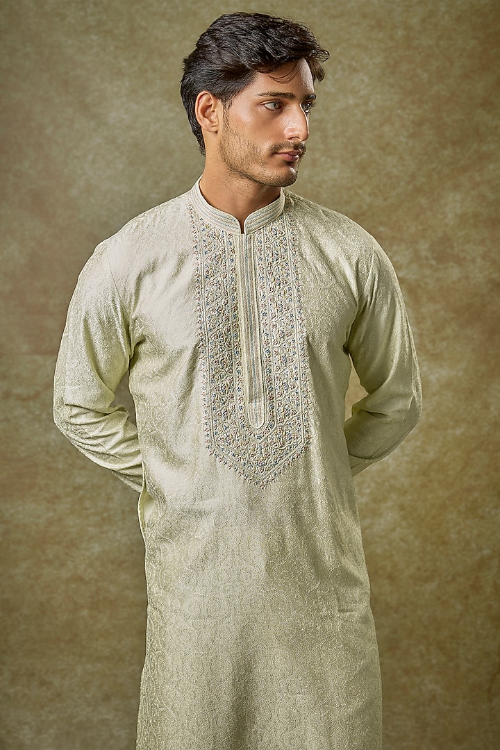 Mint Silk French Knot Embroidered Kurta Set by Vanshik at Pernia's Pop Up Shop