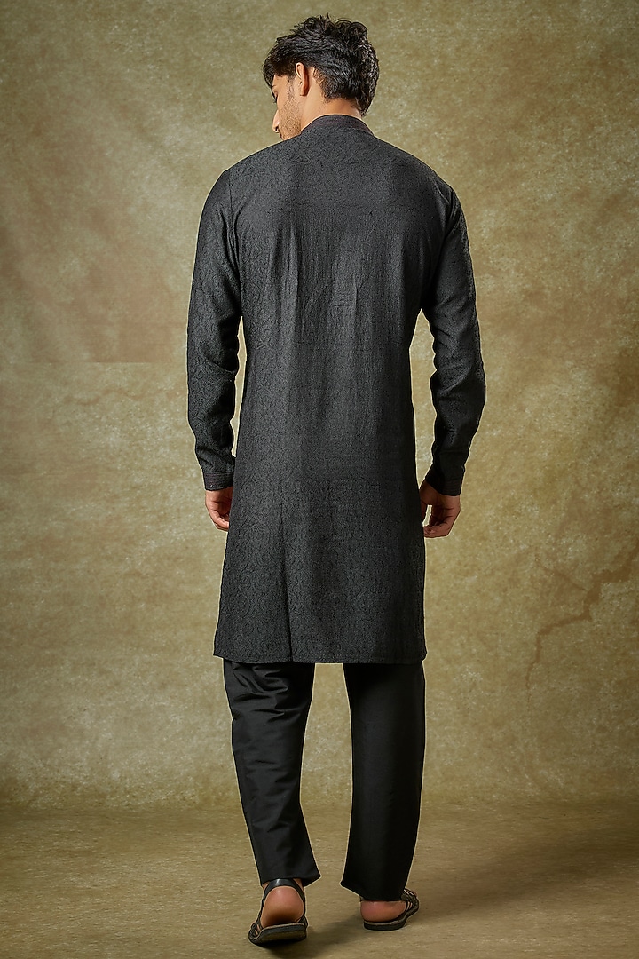 Black Silk Embroidered Kurta Set by Vanshik at Pernia's Pop Up Shop