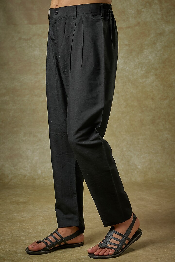 Black Silk Embroidered Kurta Set by Vanshik at Pernia's Pop Up Shop