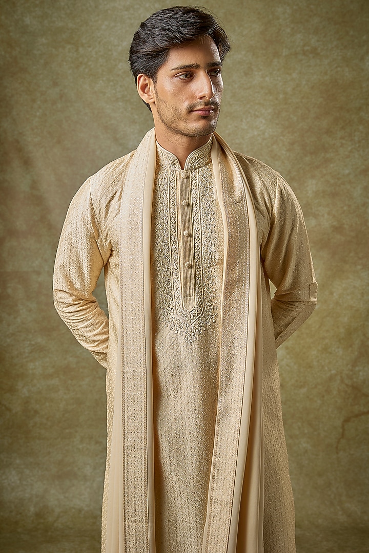 Gold Silk Zardosi Embroidered Kurta Set by Vanshik at Pernia's Pop Up Shop