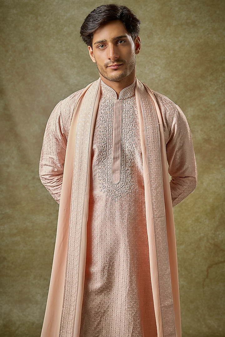 Blush Silk Zardosi Embroidered Kurta Set by Vanshik at Pernia's Pop Up Shop