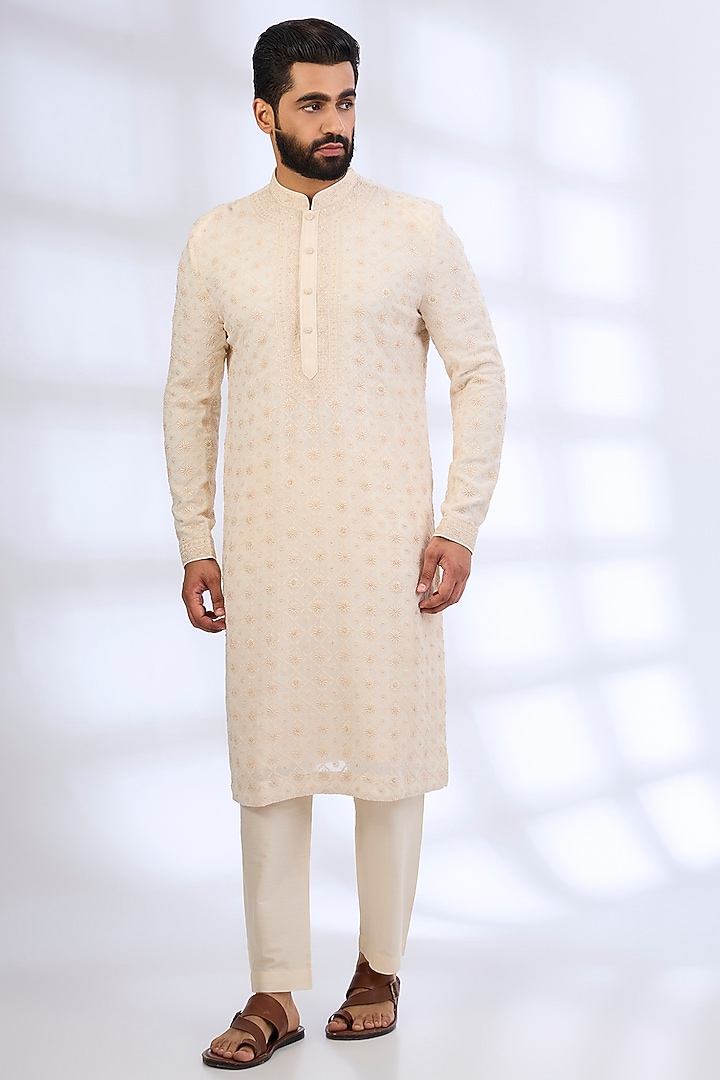 Pearl-Colored Silk Kurta Set by Vanshik at Pernia's Pop Up Shop