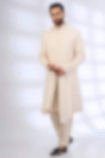 Pearl-Colored Silk Groom Sherwani Set by Vanshik at Pernia's Pop Up Shop