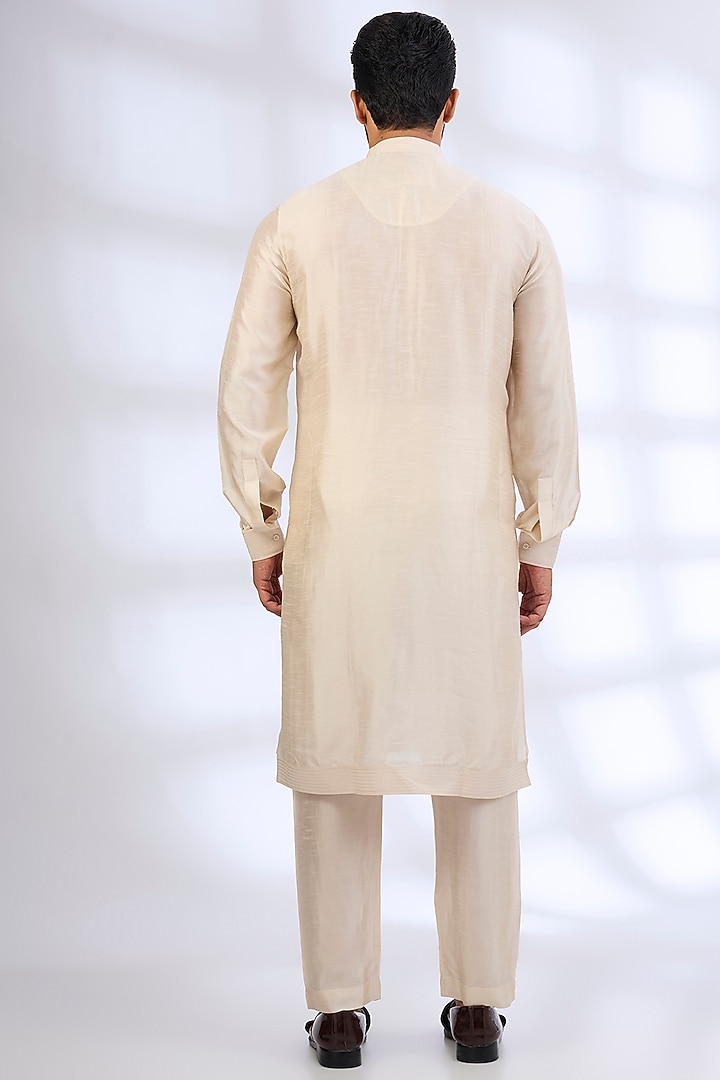 Pearl-Colored Silk Groom Sherwani Set by Vanshik at Pernia's Pop Up Shop