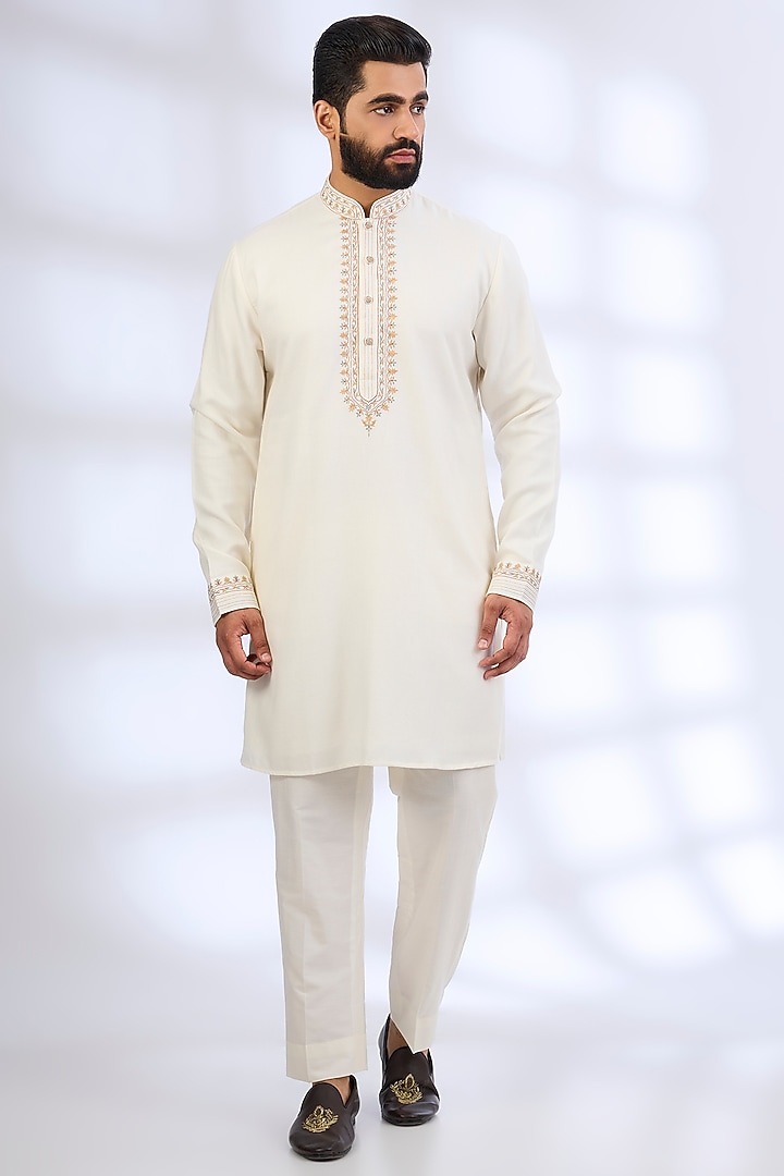 Pearl-Colored Silk Bundi Jacket Set by Vanshik at Pernia's Pop Up Shop