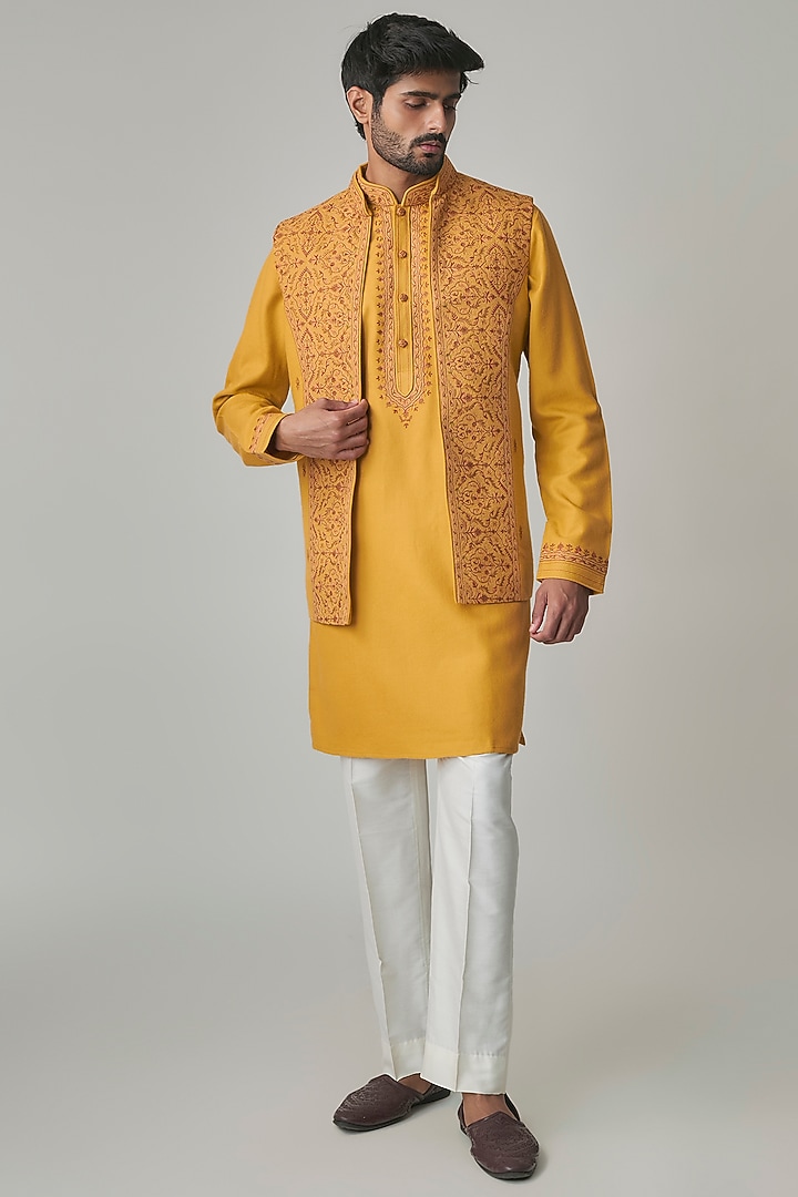 Mustard Silk Bundi Jacket Set by Vanshik at Pernia's Pop Up Shop