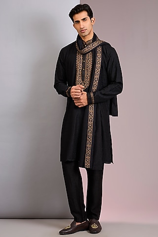 Black Chanderi Silk Gota Embroidered Kurta Set by Vanshik