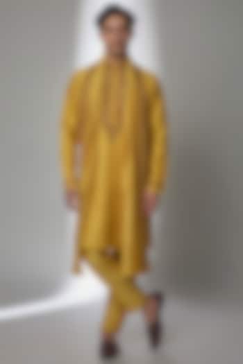 Mustard Silk Kurta Set by Vanshik at Pernia's Pop Up Shop