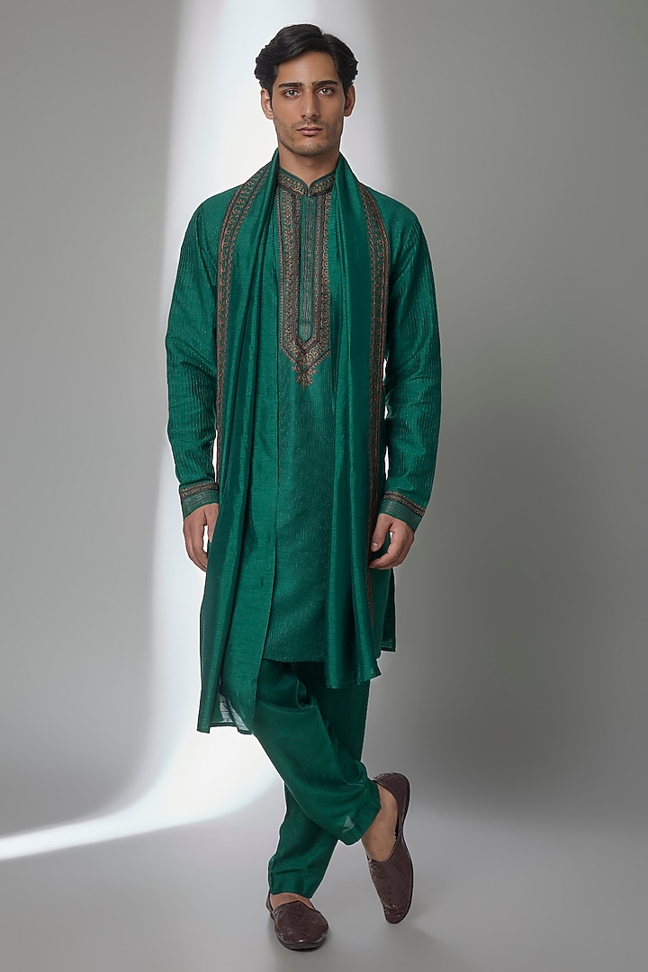Jade Silk Kurta Set by Vanshik at Pernia's Pop Up Shop